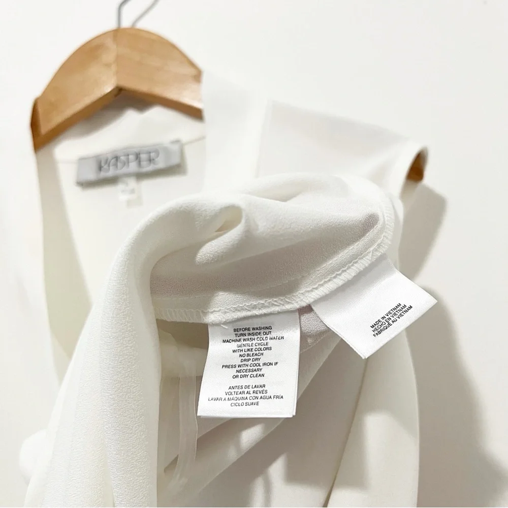 Kasper Women's White Sleeveless Tie-Neck Top‎ Size Medium